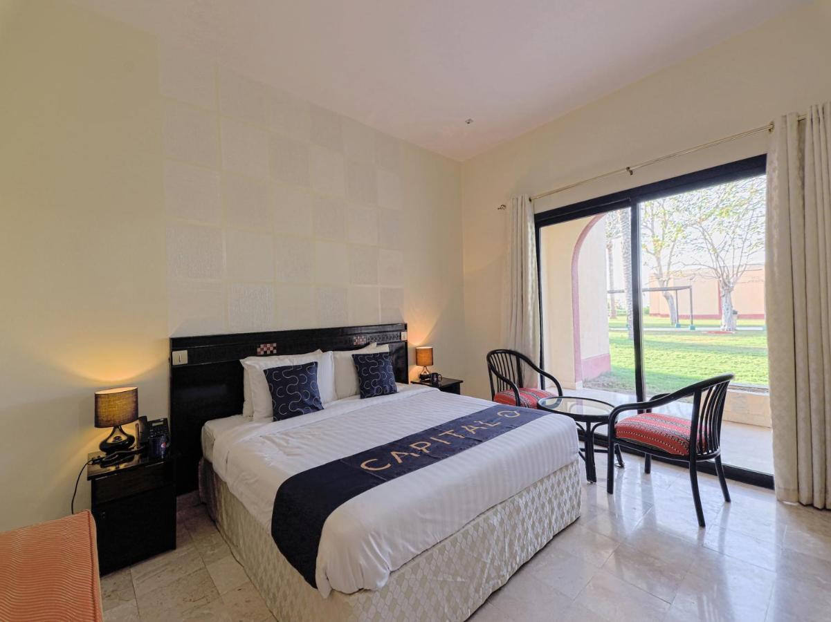 Capital O133 Al Sawadi Beach Resort & Spa Barka Luaran gambar